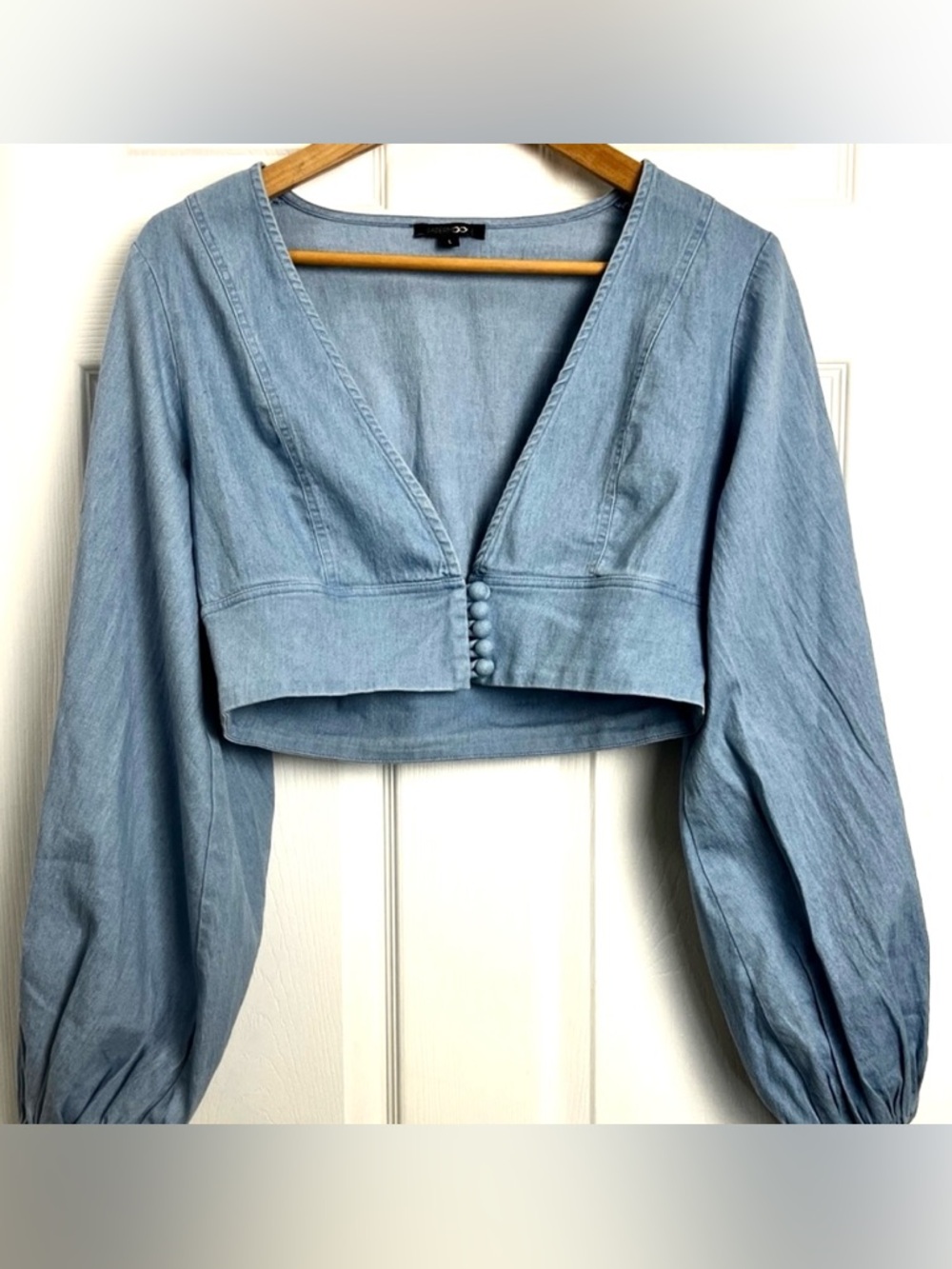 Paper Moon Chambray Cropped Blouse | Balloon Sleeve | Button Detail | Size L